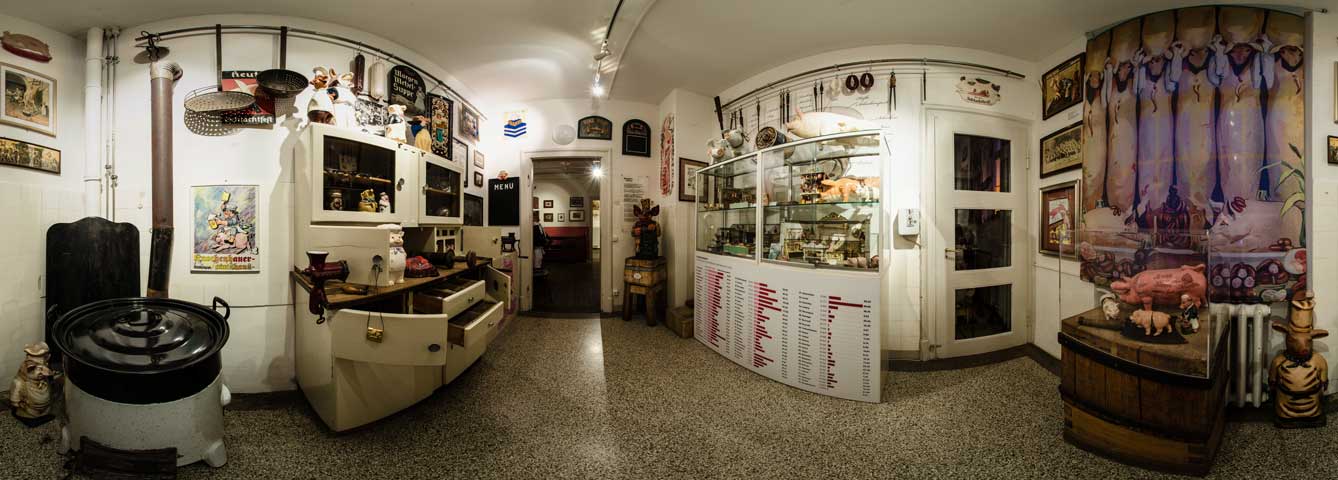 Wildschweinwald im SchweineMuseum